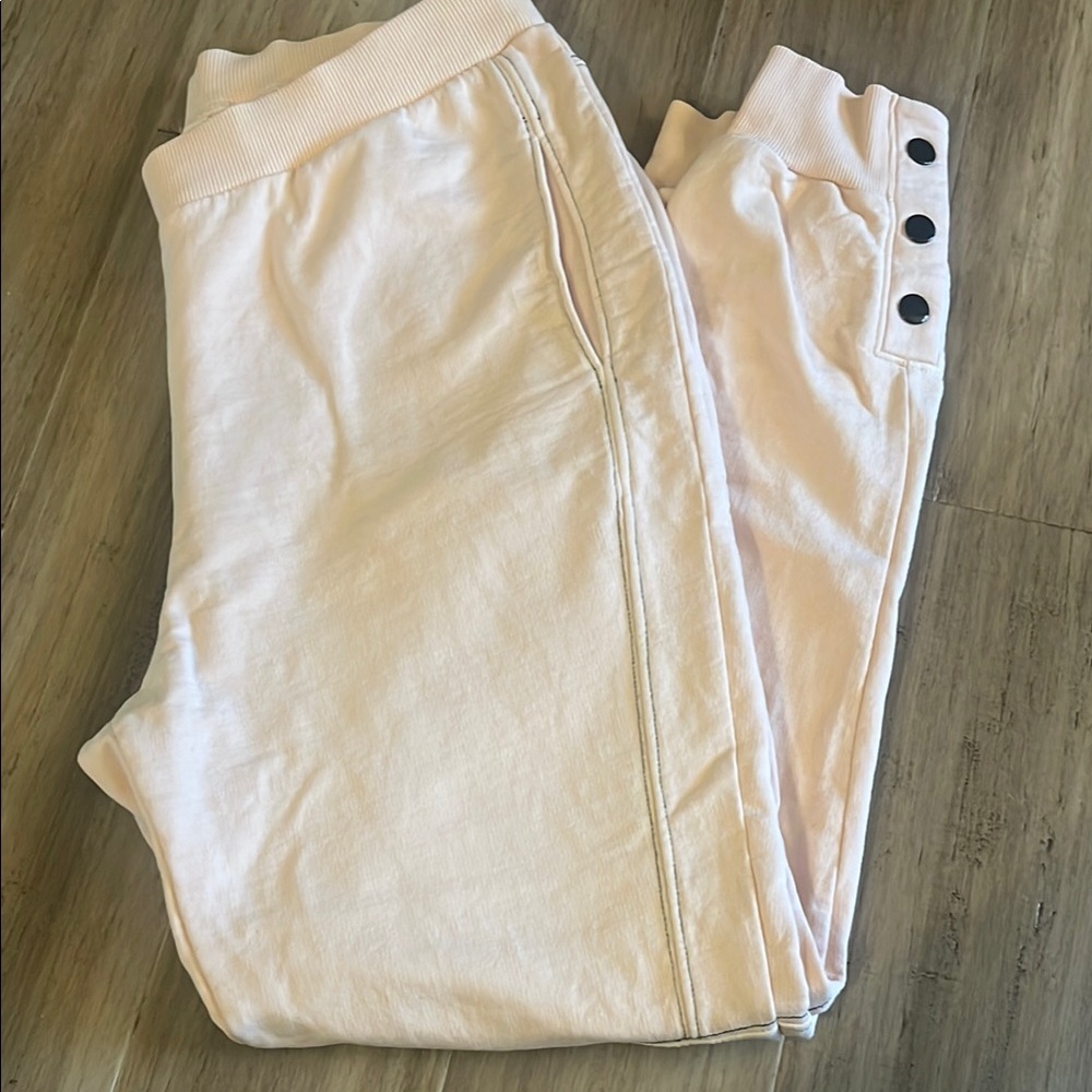 Soft Surroundings Peach Jogger Pants with Snap Detail at Ankle M